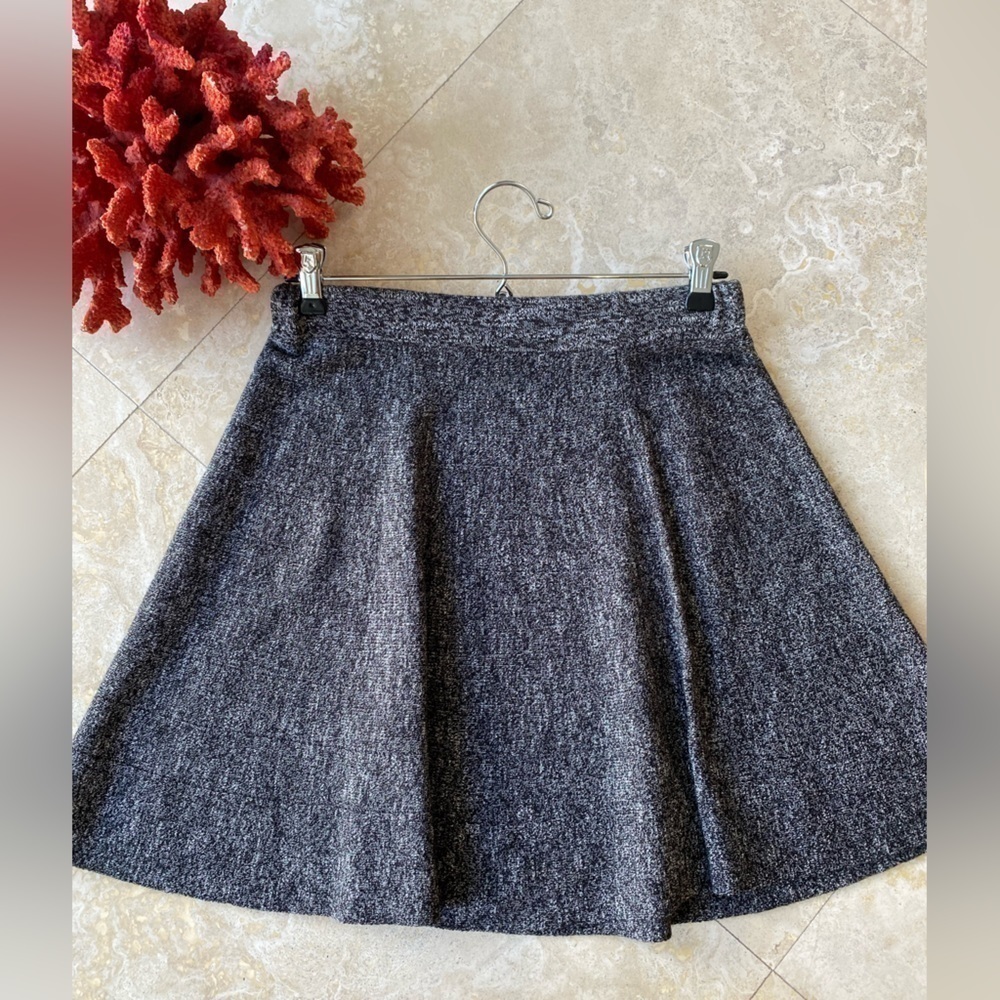 NWOT Max Studio Womens Gray Skater Skirt - S